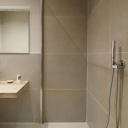 Relais Dogana Nocleg ze śniadaniem Moniga del Garda
