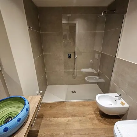 Nocleg ze śniadaniem Relais Dogana 3*